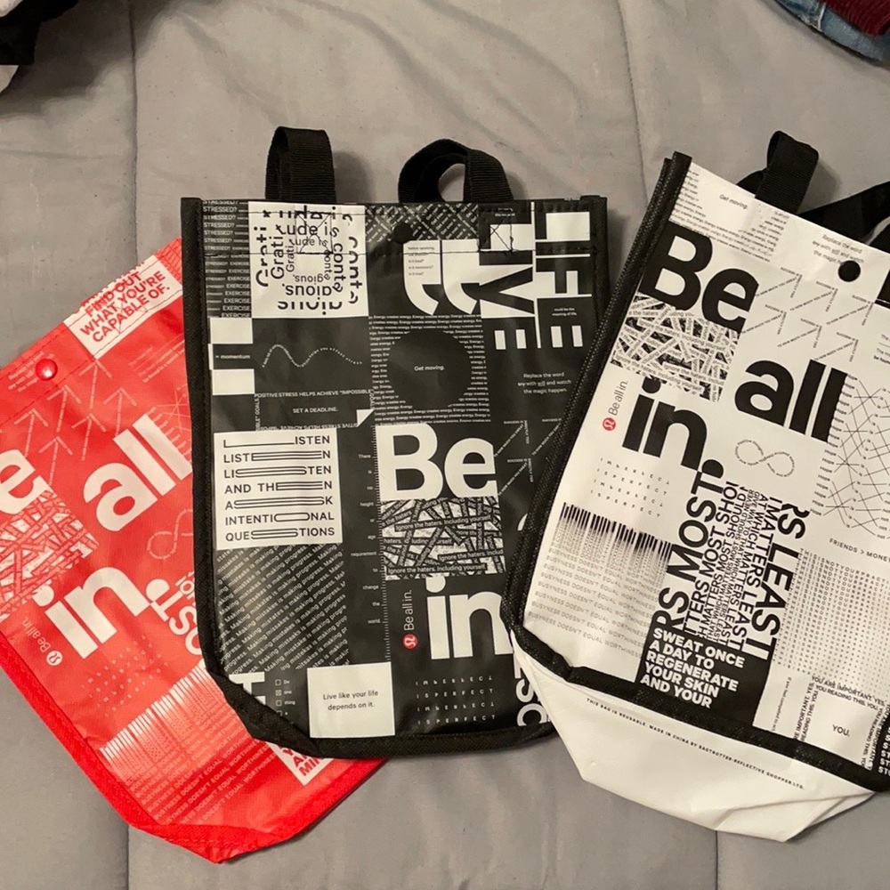 COPY - Reusable lululemon tote bags